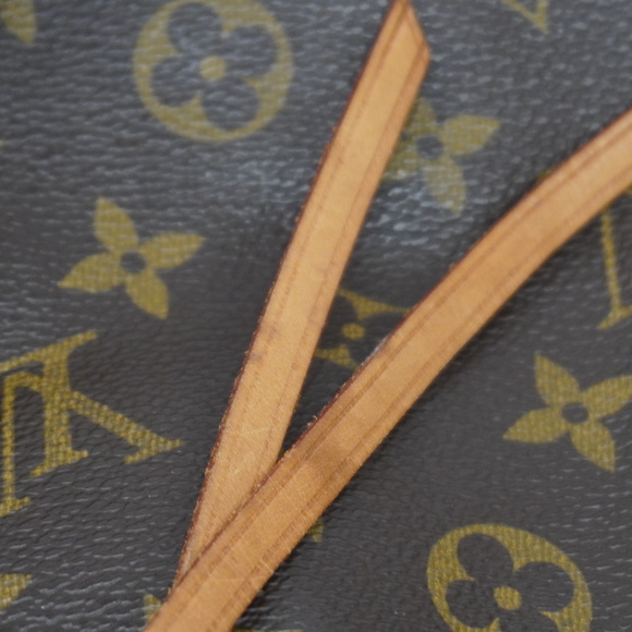 Auth Louis Vuitton Monogram Montsouris GM M51135 Women's Backpack - Picture 6 of 11